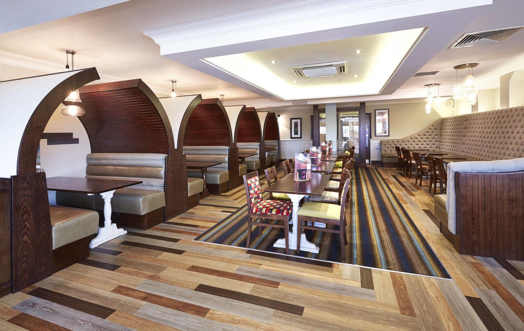 The Wishing Well Hotel Selby Ngoại thất bức ảnh